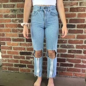 RAGGED PRIEST knee cut-out zip denim